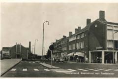 Emmeloord - Beursstraat met postkantoor